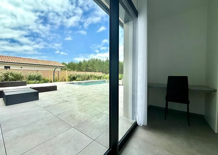 Amara Piscine 7 Personnes 빌라 *